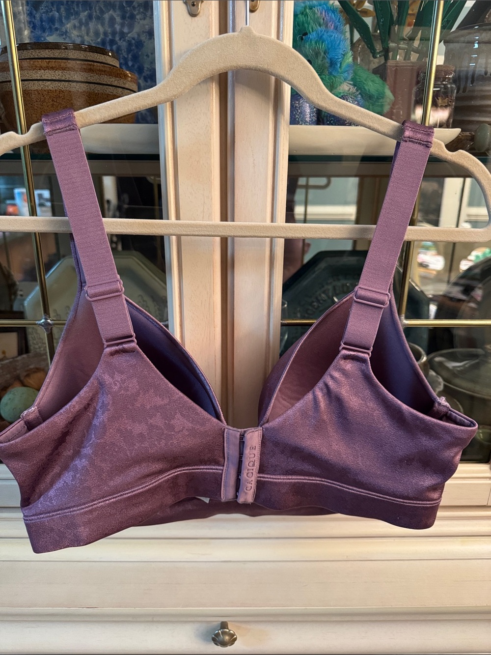 Cacique Lightly aligned Full Coverage Jacquard Bra - Lavender - Picture 3 of 5